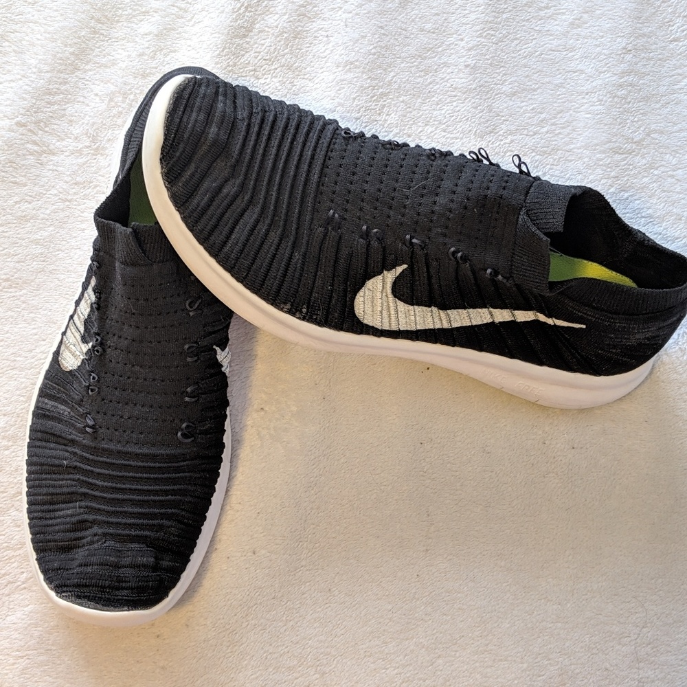Runnatural Nike shoes